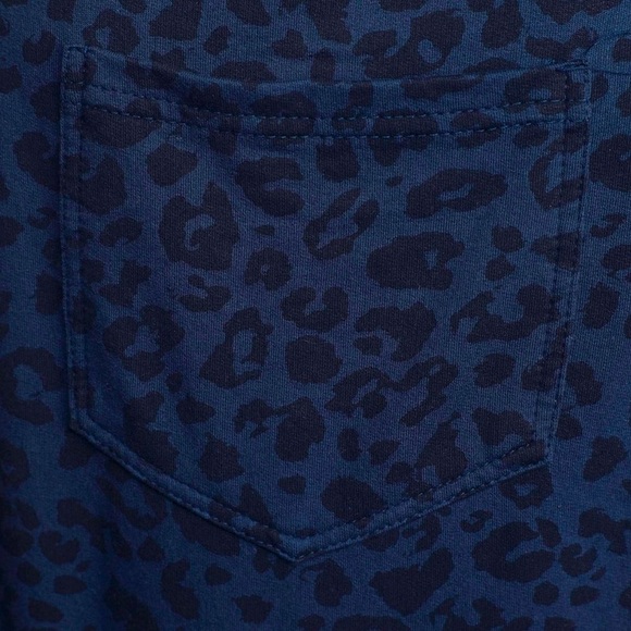 Z supply Mureile Navy Blue Leopard Print knit Overalls in medium - Picture 7 of 12